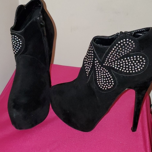 Embellushed Black Platform Booties - Picture 2 of 7